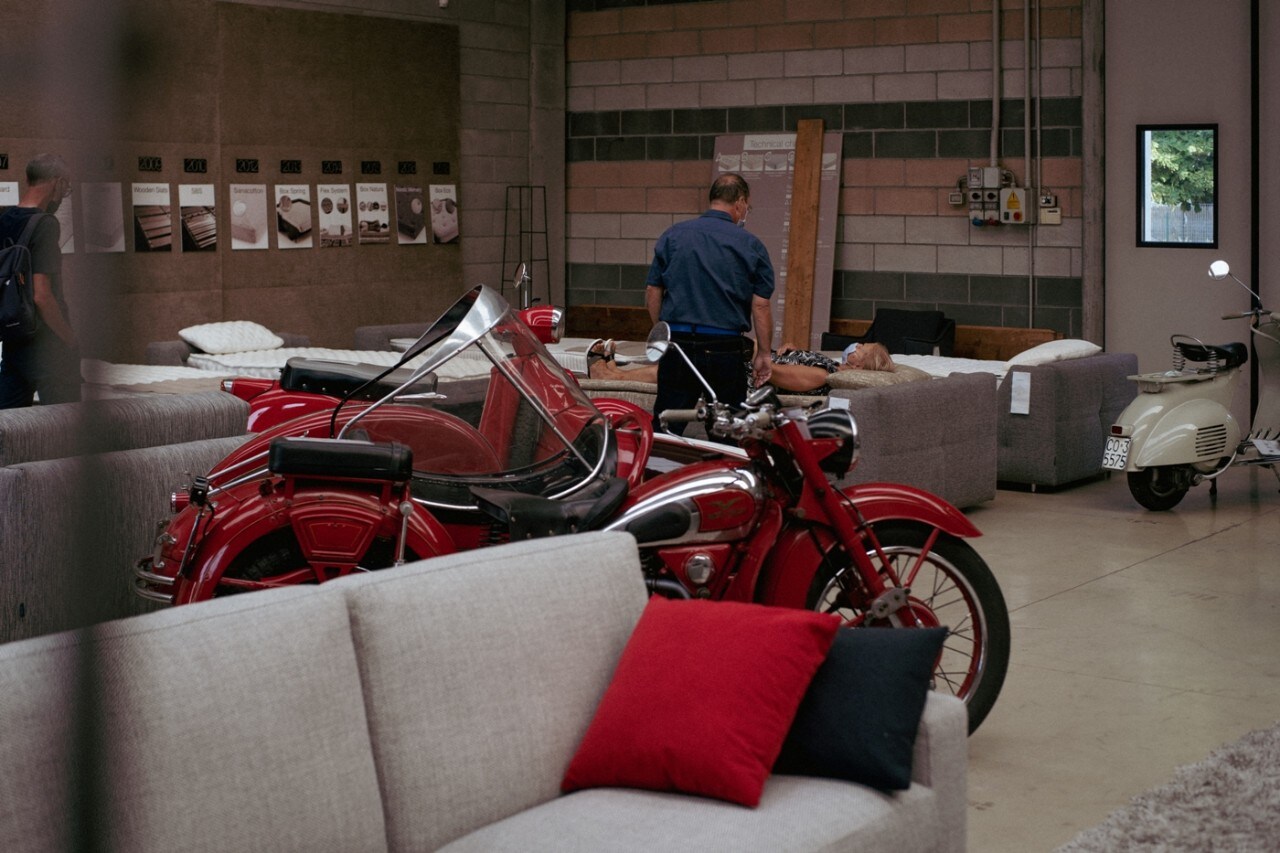 Salone del Mobile e moto d’epoca, il design si rimette in moto